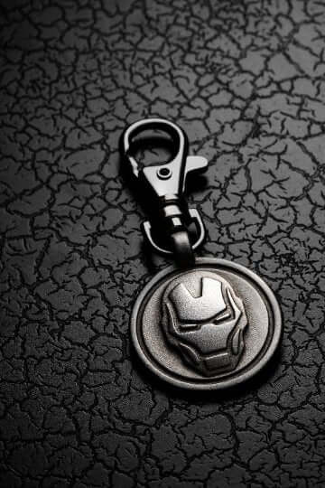 Iron Man Emblem Fob - Marvel Collectible gift side show collectibles figurines statues