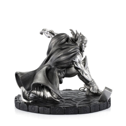 Thor God of Thunder Limited Edition Figurine - Marvel Statue side show collectibles figurines statues