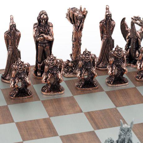 WAR OF THE RING Chess Set - Lord of the Rings collectible gift side show collectibles figurines statues