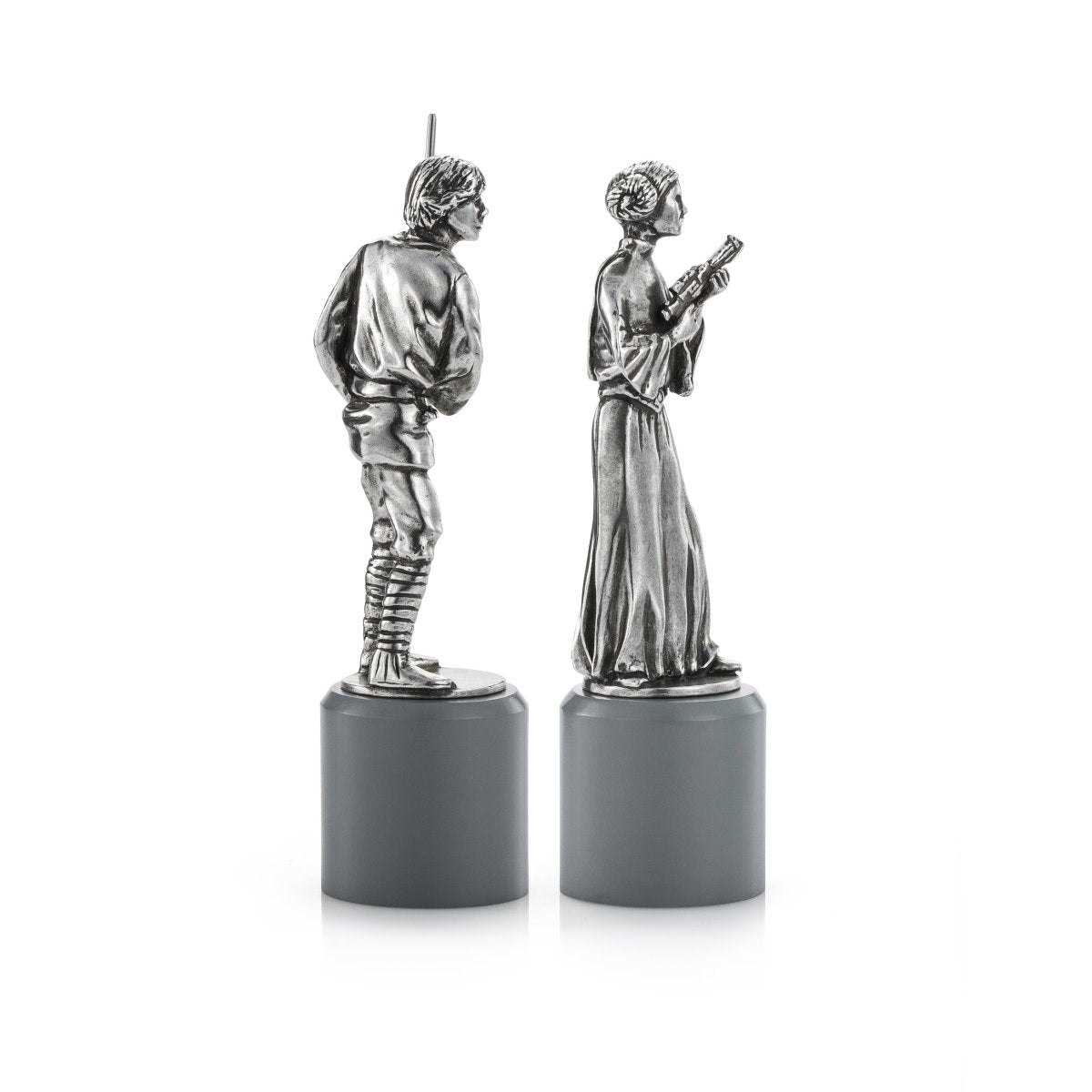 Star Wars Luke & Leia King & Queen Chess Piece Pair - Collectible Gift side show collectibles figurines statues