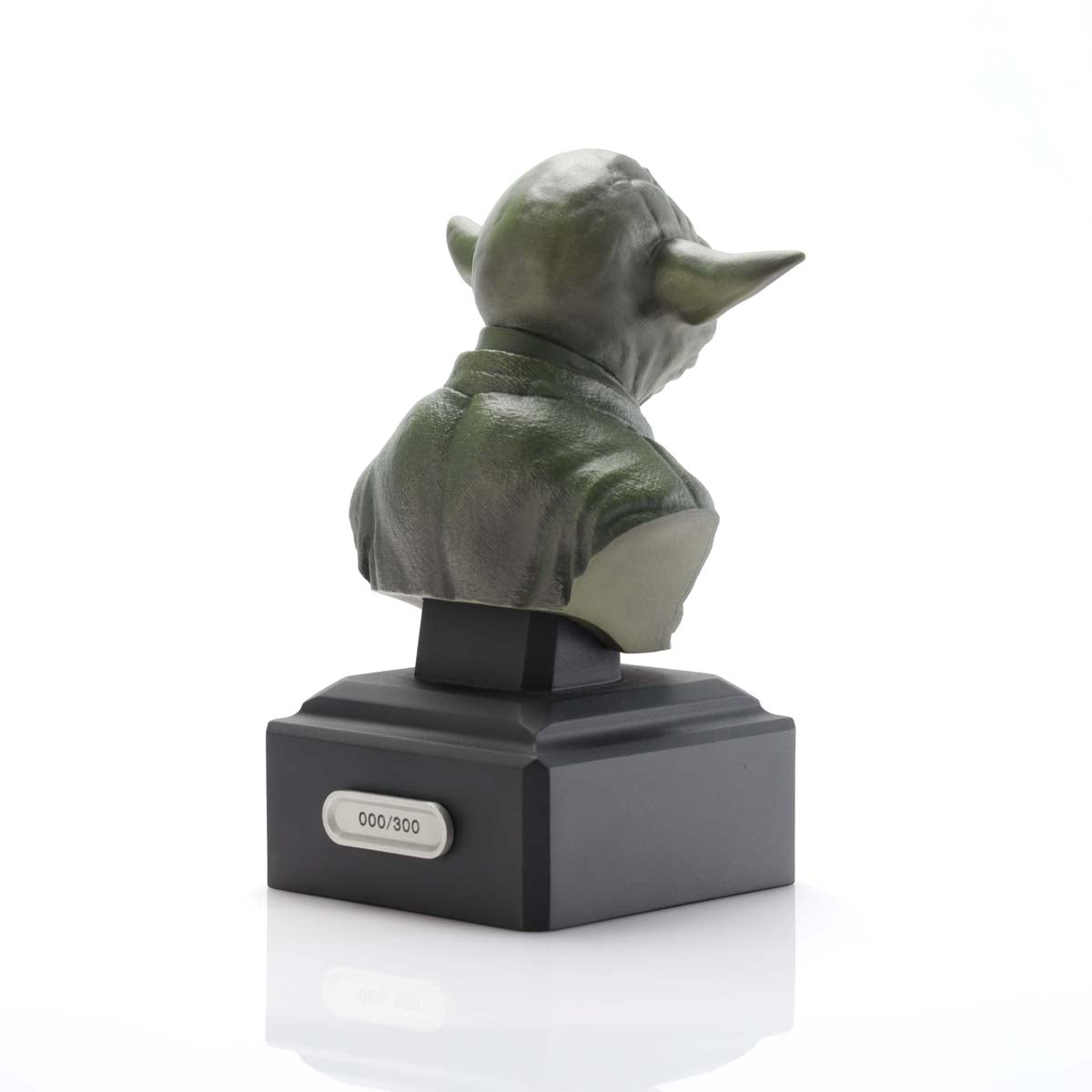 Yoda Limited Edition Bust - Star Wars Collectible Gift side show collectibles figurines statues